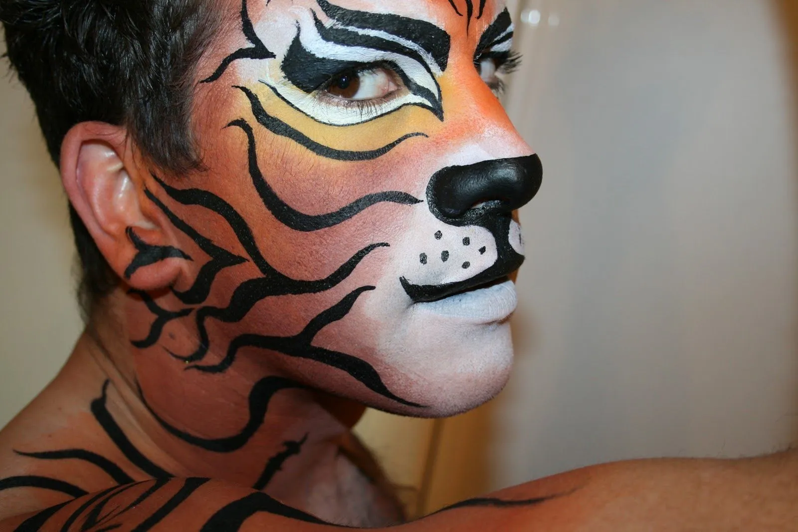 el arte en maquillar: maquillaje tigre