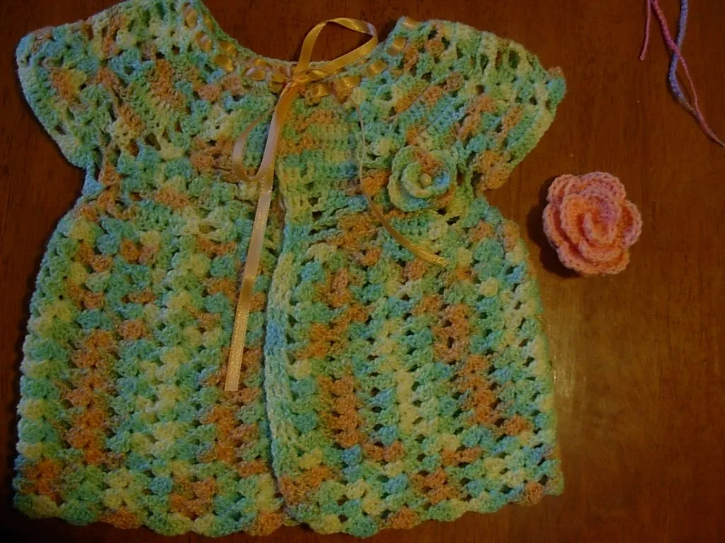 EL ARTE DE TEJER: SAQUITO DE BEBE A CROCHET - BOLERO Y ZAPATITO DE ...