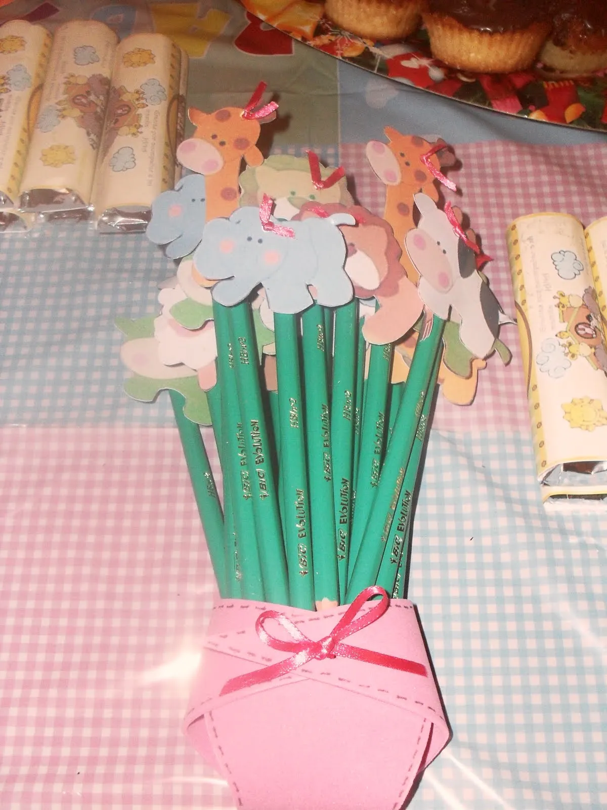 ArteAlba: LAPICES DECORADOS PARA JUEGOS BABY SHOWER JANA