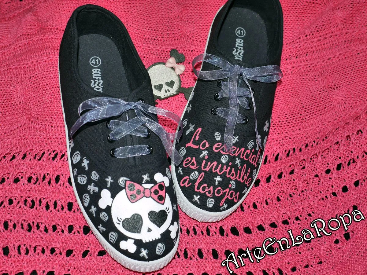 ArteEnLaRopa ....Victorias Custom Y Mucho Mas........: Zapatillas ...