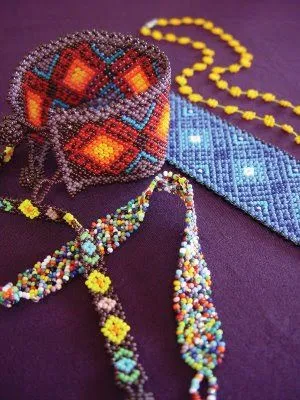 Artesania Huichol (Wixarika): Collares y Pulseras de los Huicholes ...