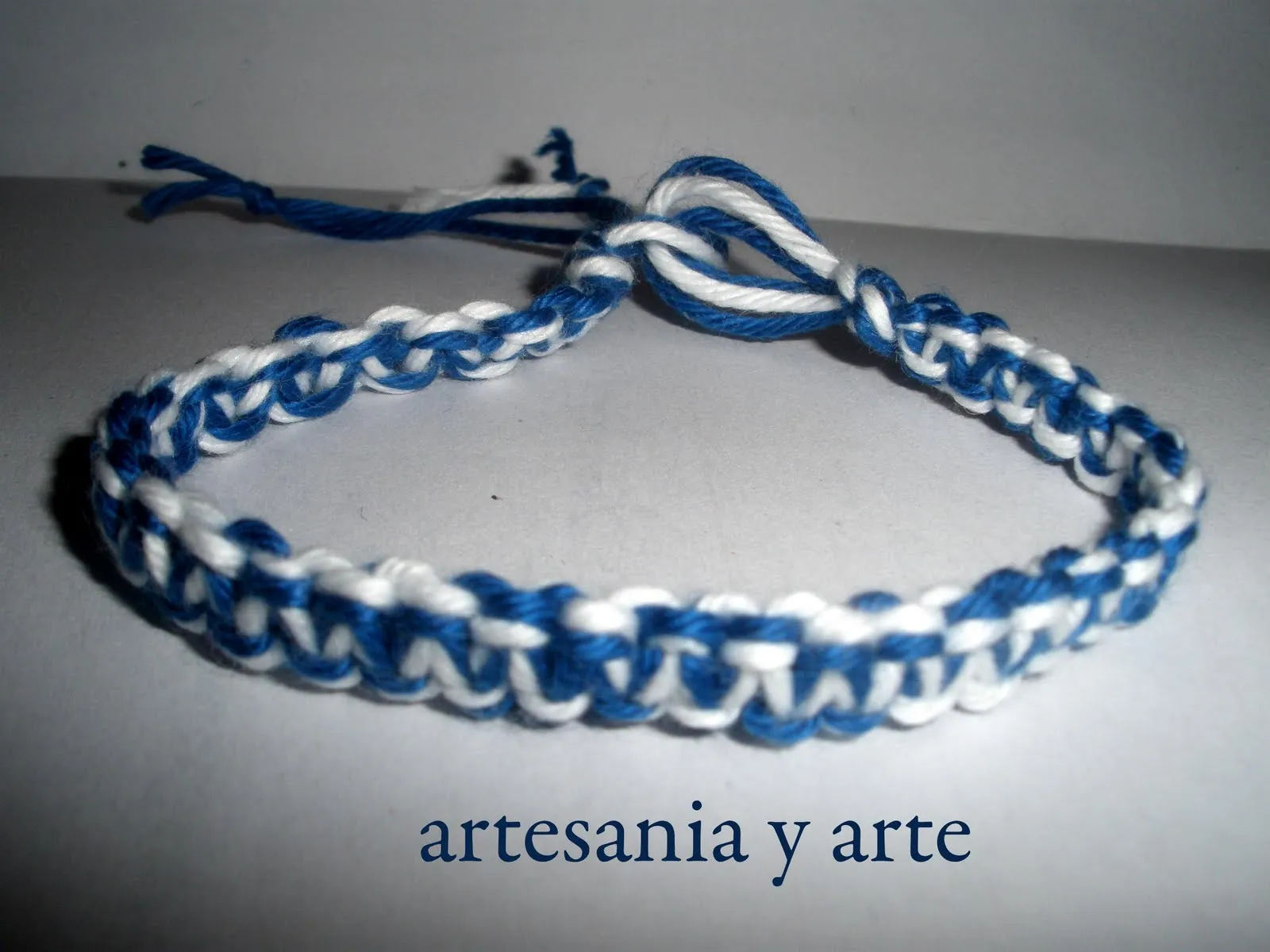 Artesania,Ropa y Complementos: Pulseras de LANA