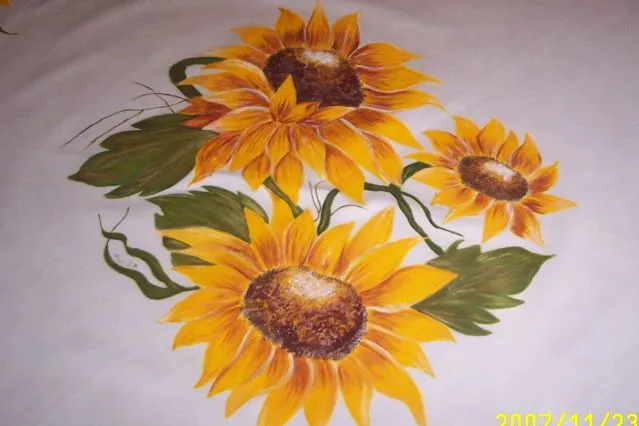 ARTESANIAS DECORATIVAS: MANTEL PINTADO - GIRASOLES