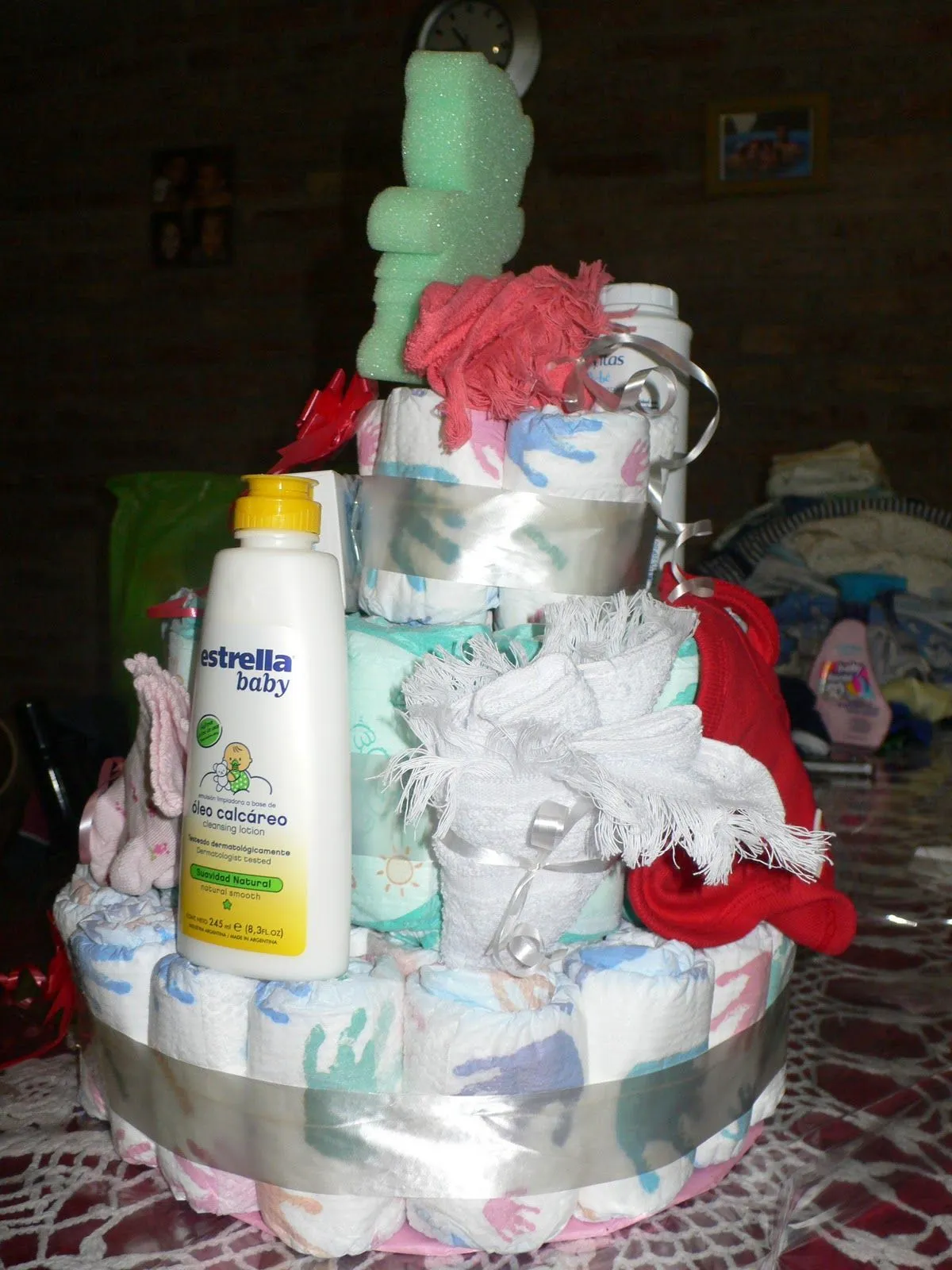 ARTESANIAS NATY♥♥♥: PASTEL DE PAÑALES PARA BABY SHOWER !!!