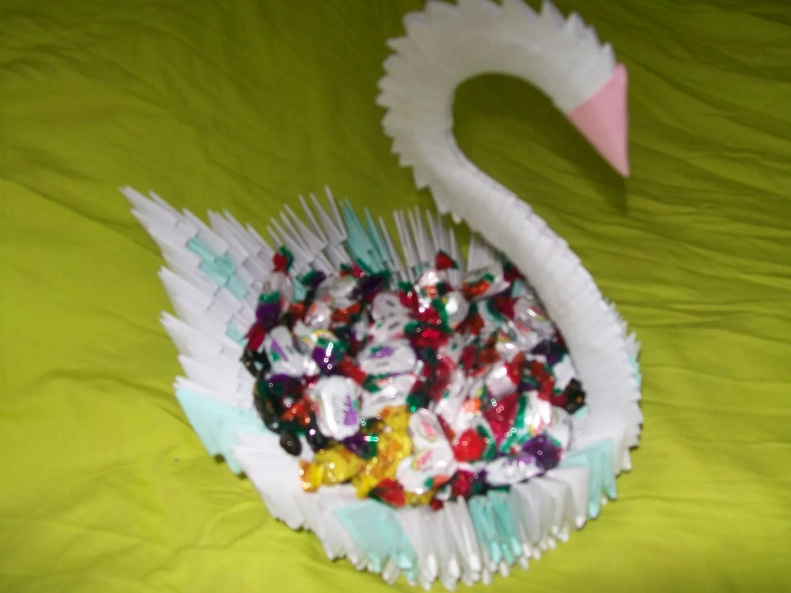 ARTESANIAS EN PAPEL-SUSANA BERRUETA: CISNE