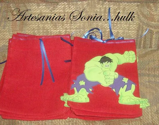 Artesanias Sonia: Bolsitas de Yute....dulceros de super heroes