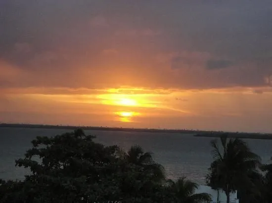 Atardecer en Dos Playas - Picture of Dos Playas Hotel Cancun ...