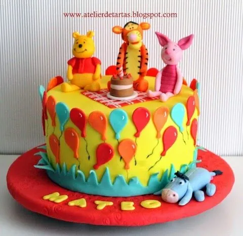 Atelier de Tartas: Tartas Fondant Cumpleaños Winnie the Pooh