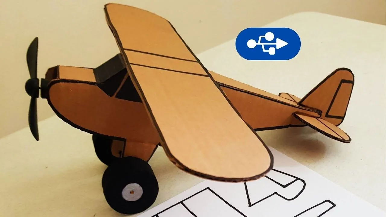 AVION DE CARTON CON MOTOR USB - COMO HACERLO FACIL CON PLANTILLA Y  EXPLICADO PASO A PASO - YouTube