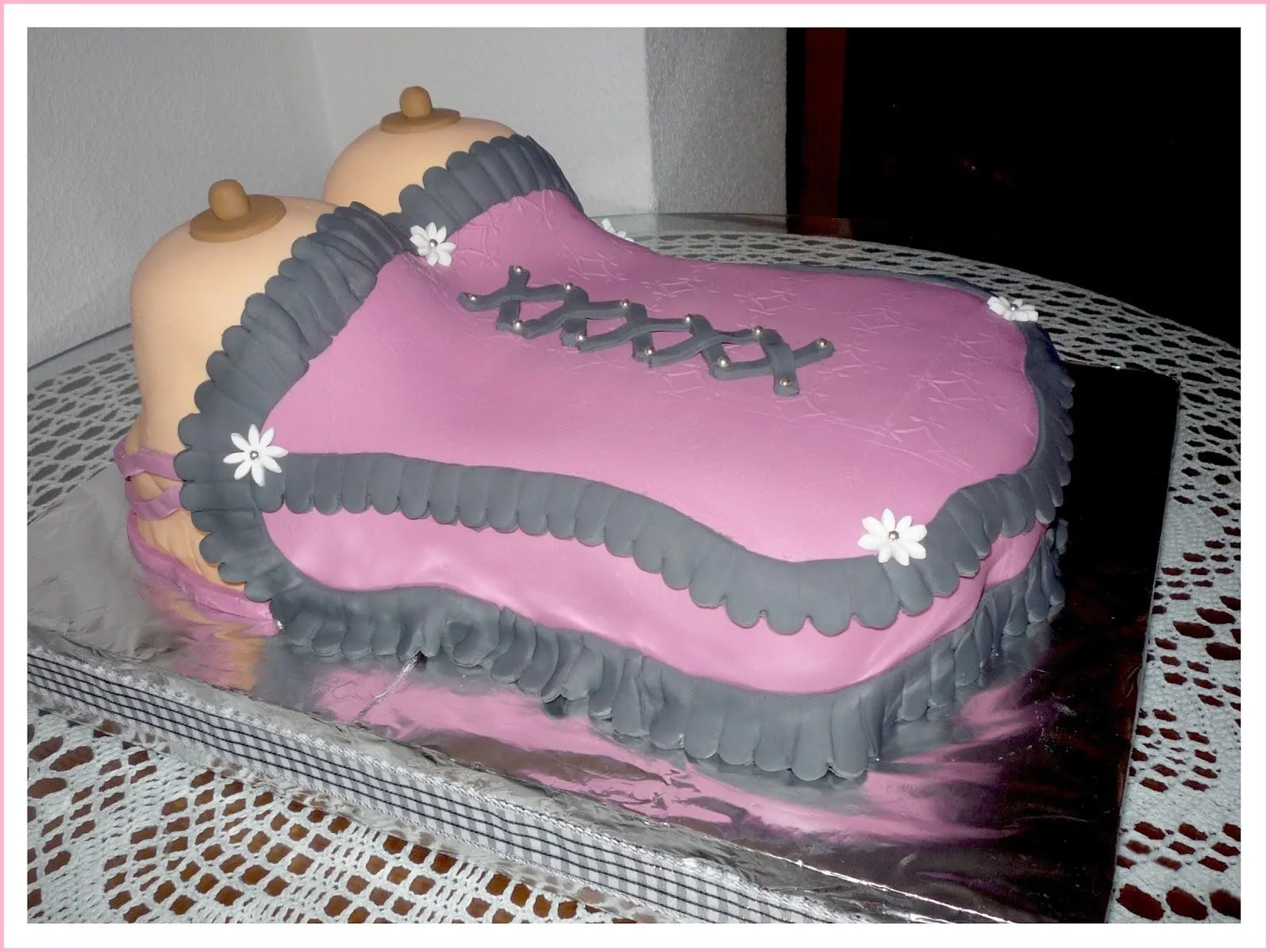 Baby Nina Fiestas: Tarta fondant despedida de soltero