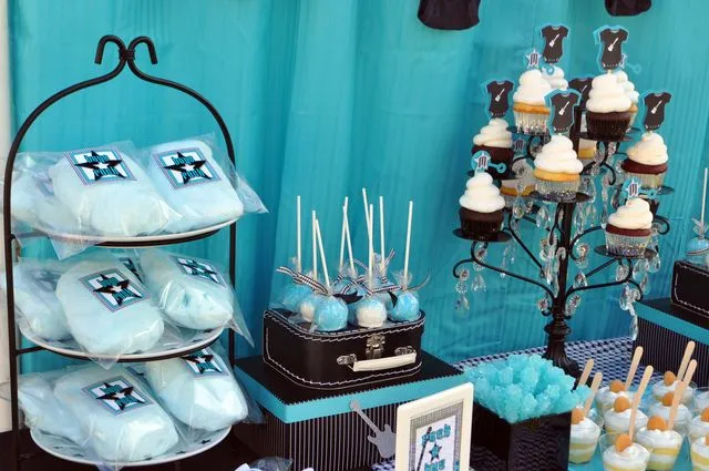 Mesa de dulces baby shower varon - Imagui