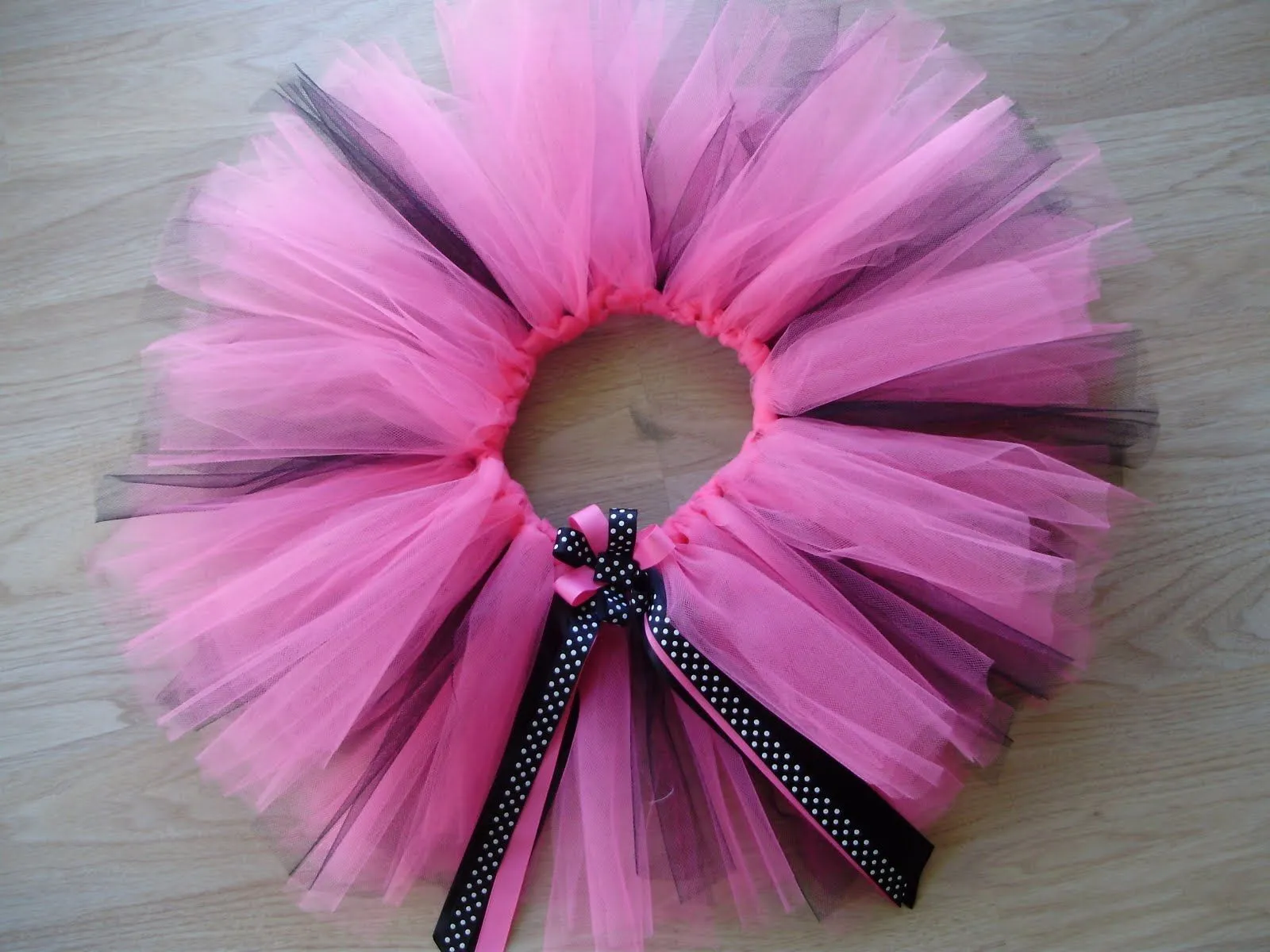 Babylug Tutus & Bows: Polka Dot Tutus