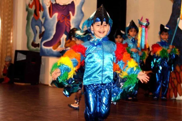 BAILE INFANTIL DE RIO LA PELICULA - Buscar con Google | vestuario ...