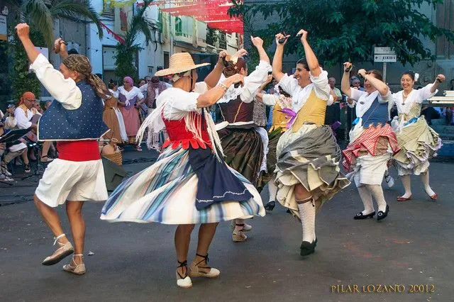 Bailes populares... | Flickr - Photo Sharing!