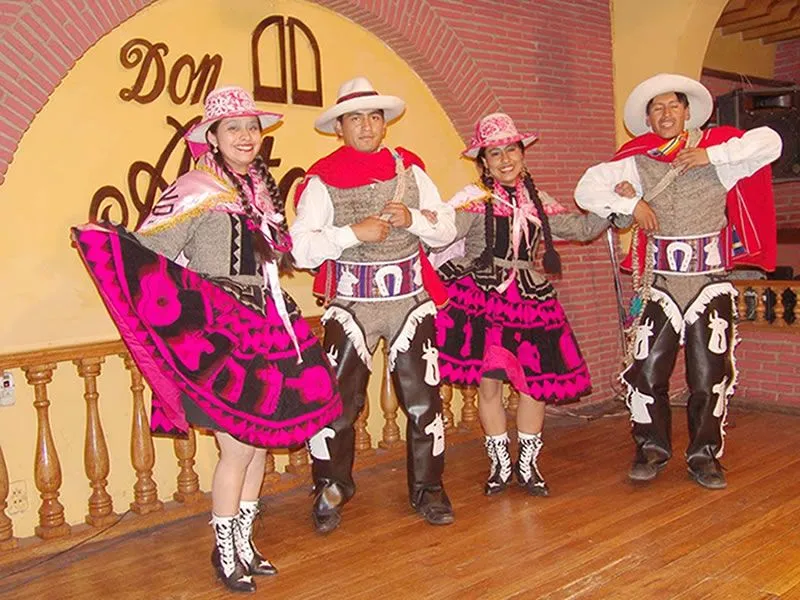 Los bailes tipicos del peru - Imagui