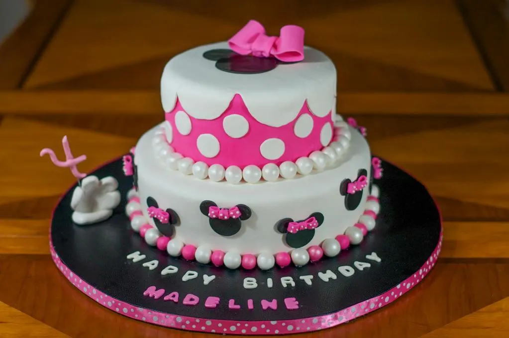 Bakeries that can make a Minnie Mouse cake (Raleigh, Cary: live ...