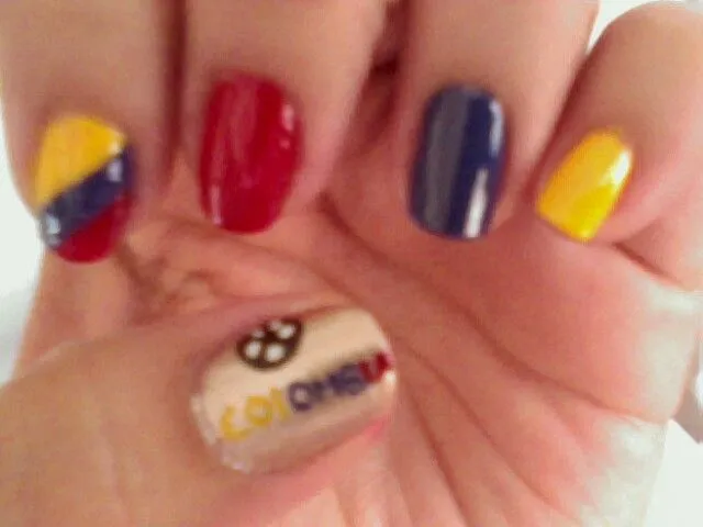 bandera on Pinterest | Color Nails, Avon and Lady Gaga