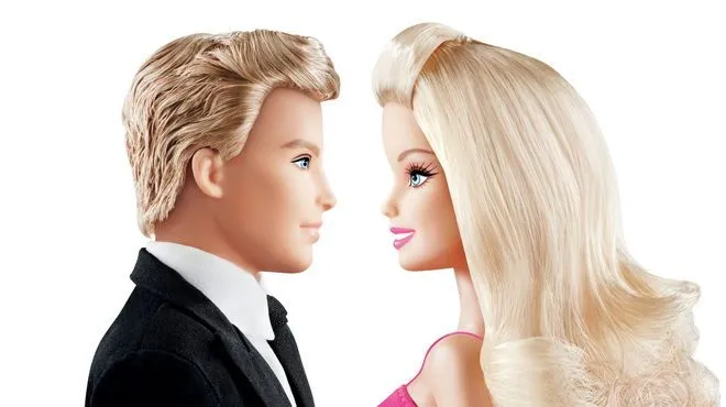 Barbie en la Princesa y la Cantante: Barbie y ken se reconcilian