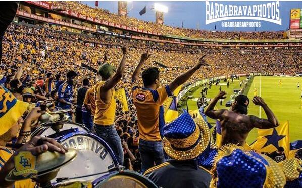 Barra Brava Photos on Twitter: "Libres y Lokos | Tigres http://t ...