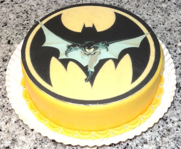 Batman Torte handgemacht von Café Riese Köln | Batman Cake ...