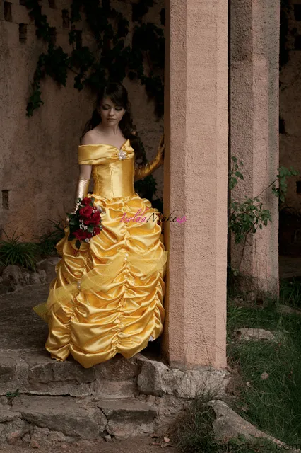 Belle Disney Princess Cosplay | Isolda Makeup