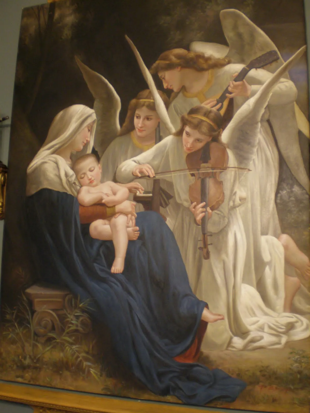 bellisima representacion de la virgen maria con el nino jesus en su ...