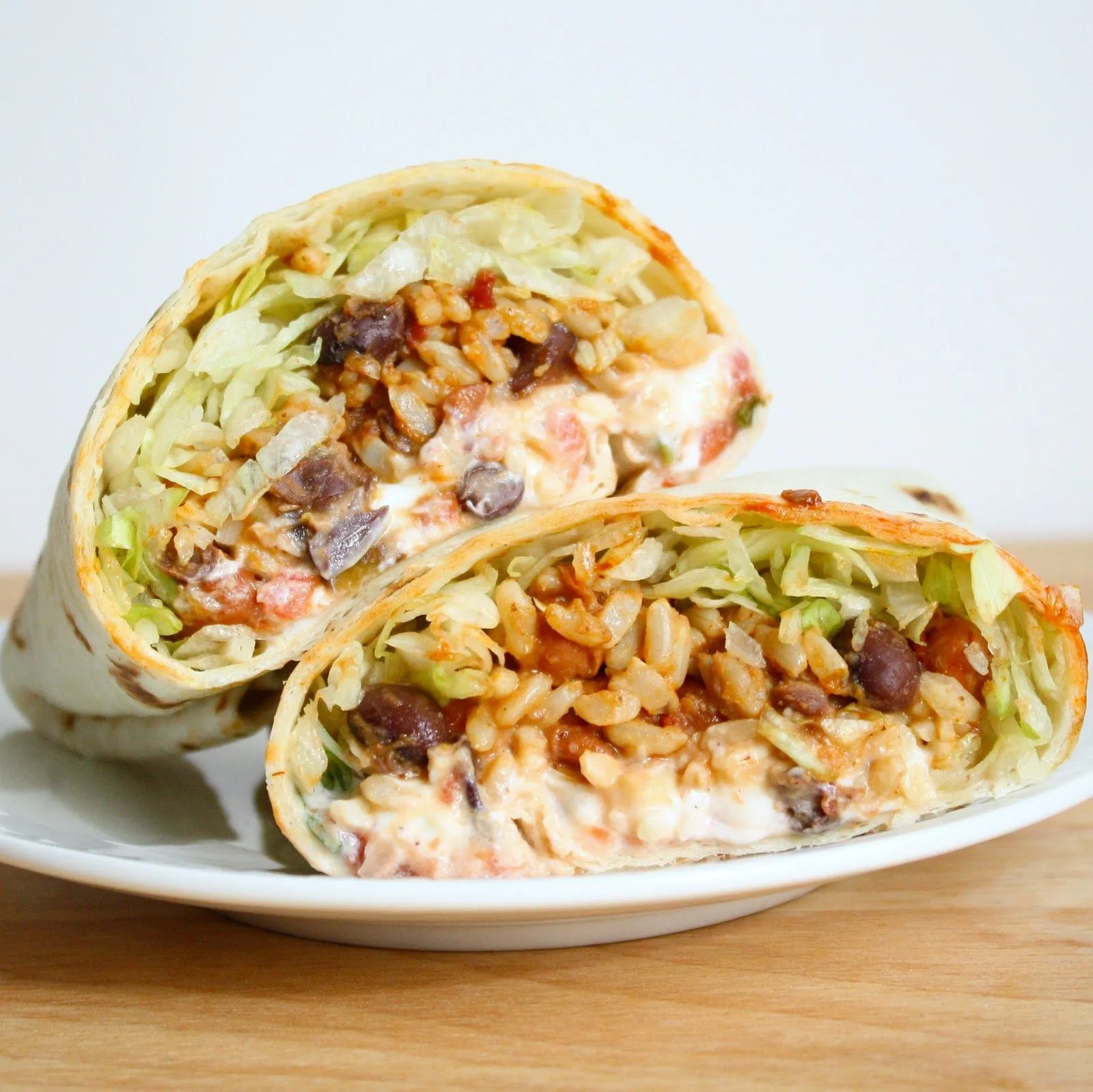 A Bitchin' Kitchen: Spicy Bean and Rice Burritos