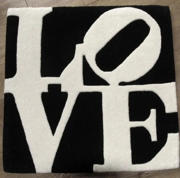 Blanco y negro AMOR de Robert Indiana :: PicassoMio