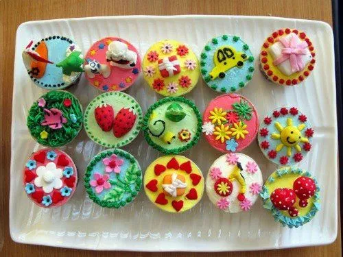 El Bloc de Notas de @Microversos — Hermosos cupcakes glaseados