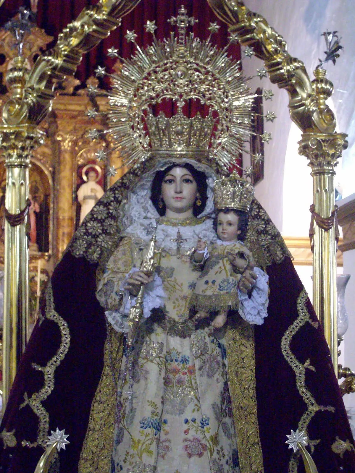 El blog de Alfarnate: La Virgen de Monsalud en una de las más famosas ...