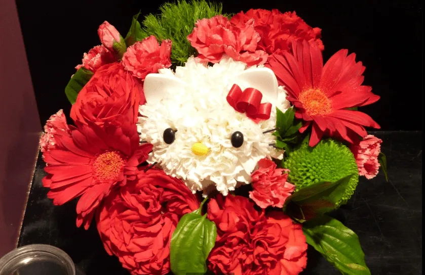 Blog & Showroom OnLine B! Fashion: Bouquet de flores de Hello Kitty!!!