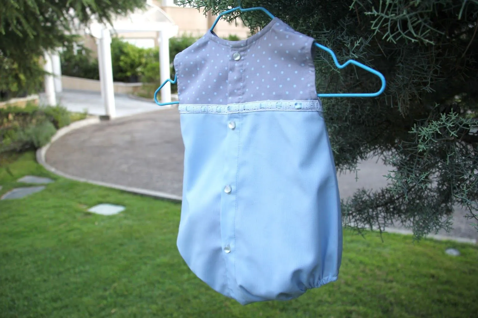 Blog costura y diy: Oh, Mother Mine DIY!!: DIY Ropa bebé: Cómo ...