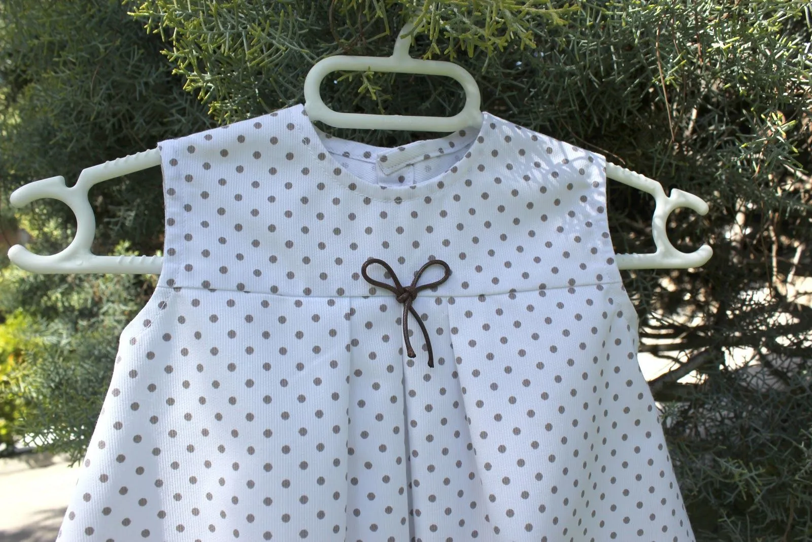 Blog costura y diy: Oh, Mother Mine DIY!!: DIY Cómo hacer vestido ...