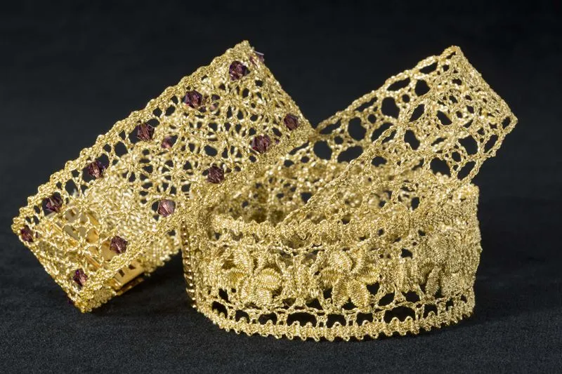 El blog de Dmc: Nuevos kits Diamant para hacer pulseras de bolillo El blog de Dmc: Nuevos kits Diamant para hacer pulseras de bolillo