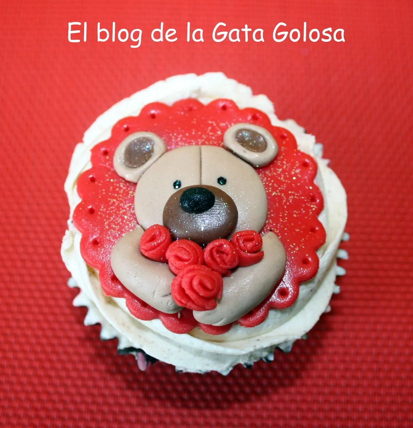 El blog de la Gata Golosa: CUPCAKES DE ANIVERSARIO