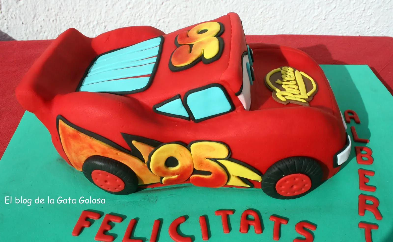 El blog de la Gata Golosa: TARTA RAYO MCQUEEN, PREMIO, PREMIO Y ...