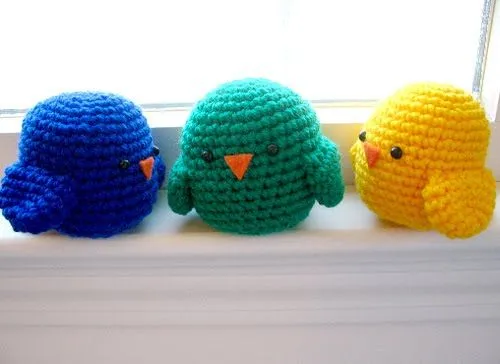 Blog de Goanna: Amigurumi: Muñeco de pollito con patrón