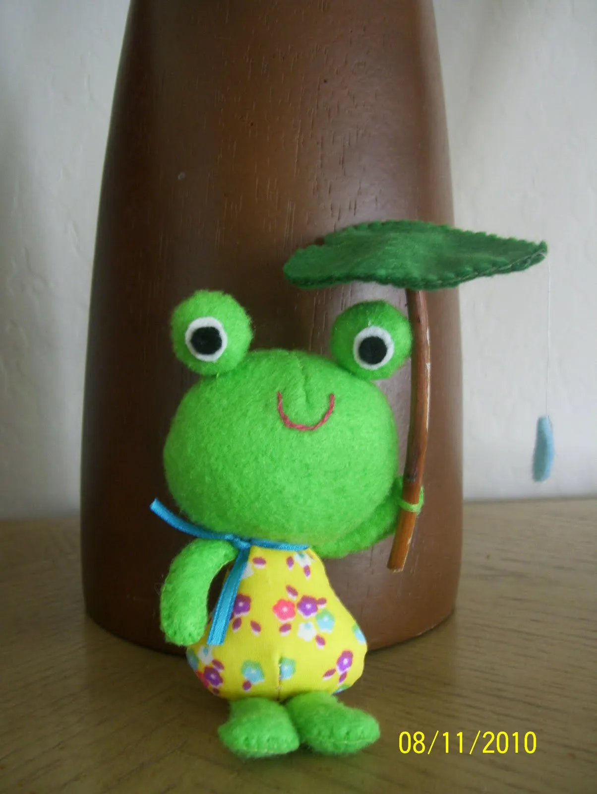 Blog de Goanna: Molde de rana en fieltro