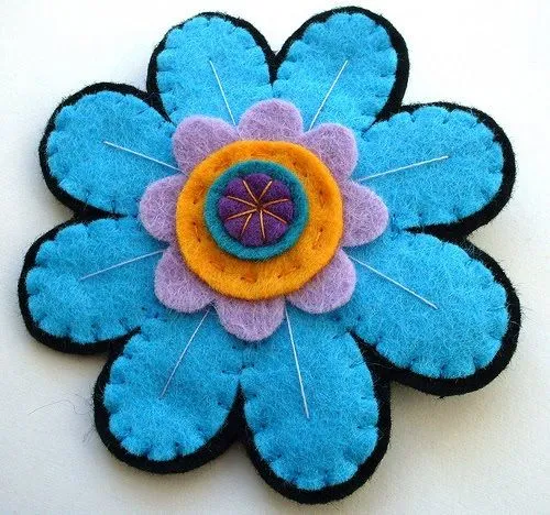 Blog de Goanna: Tutorial: Cómo diseñar y hacer un Broche de Fieltro