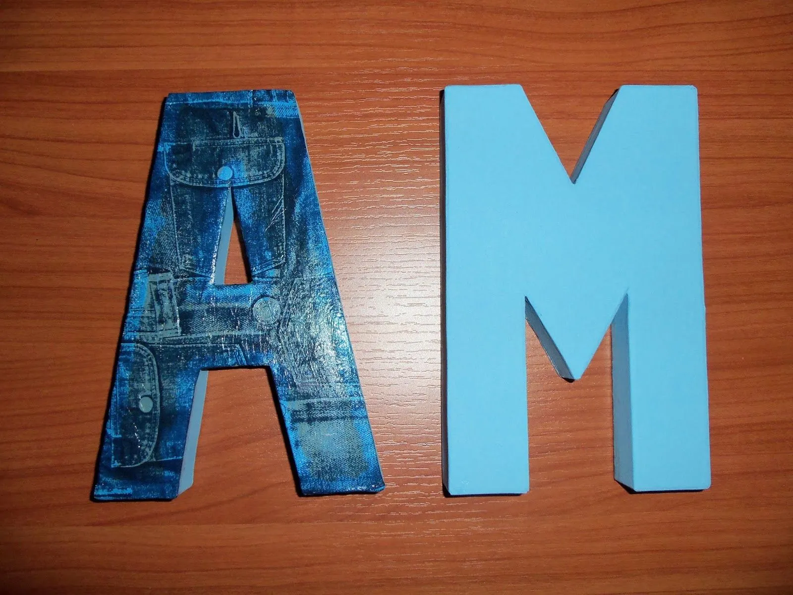 Blog Mone: Letras forradas y pintadas