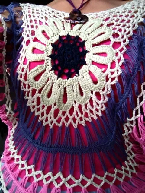 Blusa tejida a crochet con pinas - Imagui