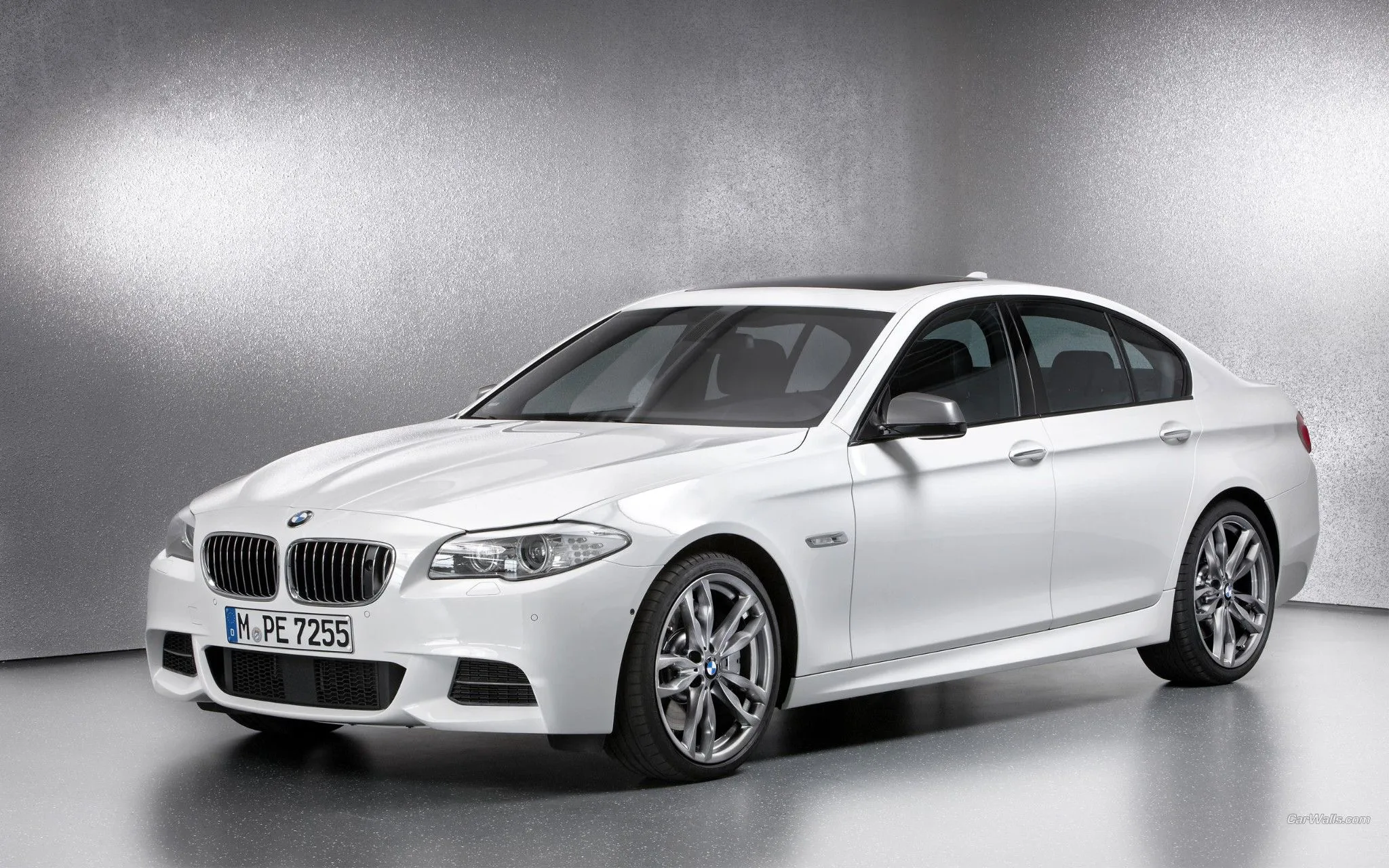 BMW M550d 2013 - Sports Cars