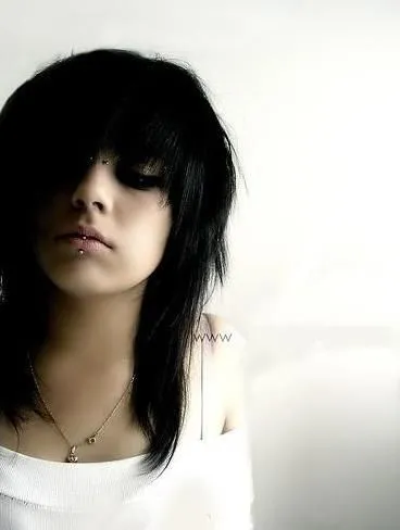 Bno ahora les voy a enseñar sus peinados k siempre en kn un flequillo ...