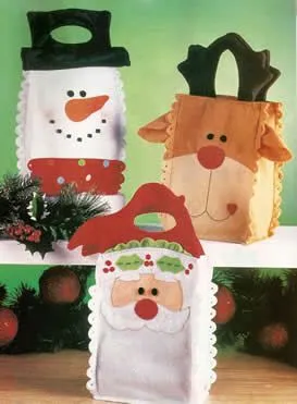 Bolsas de fieltro para regalos de navidad ~ Portal de Manualidades