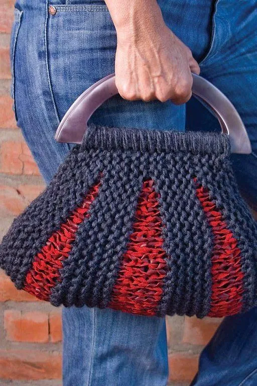 Bolso tejido en Dos Agujas. | "Bolsos y Monederos...Hechos a Mano ...