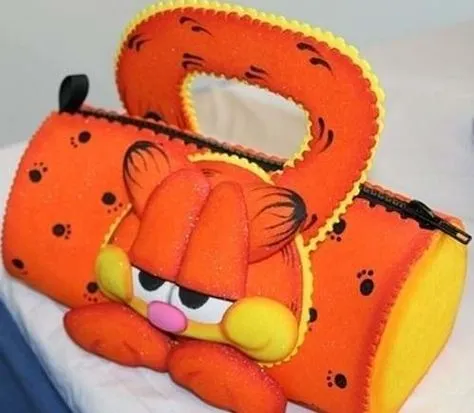 Bolsos on Pinterest | Feltro, Ems and Diy Bags