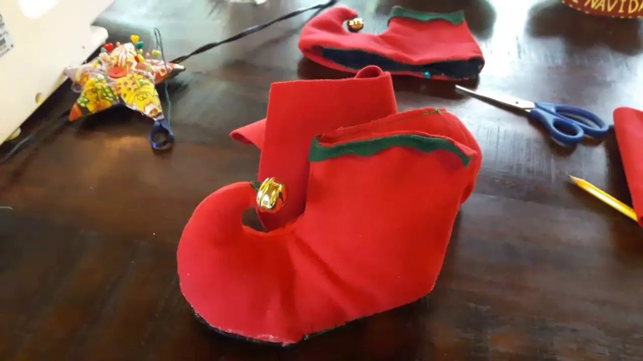 Botas o zapatos de duende. - YouTube