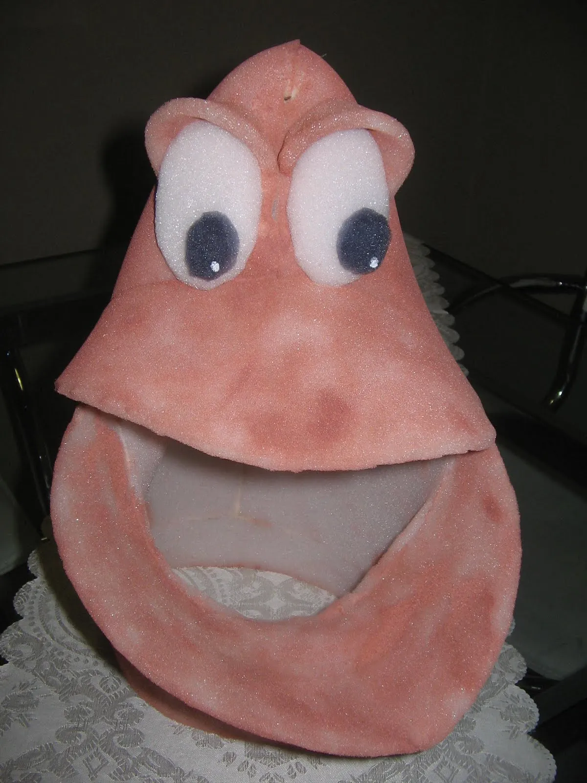 Brizna Artesanías: DISFRAZ DEL CANGREJO SEBASTIAN !!!