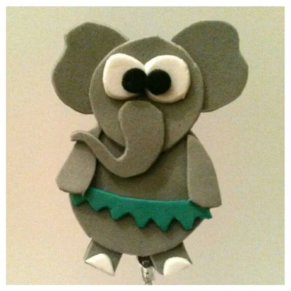 Broche o imán de Elefante hecho en gomaeva. por Giftsandtoys