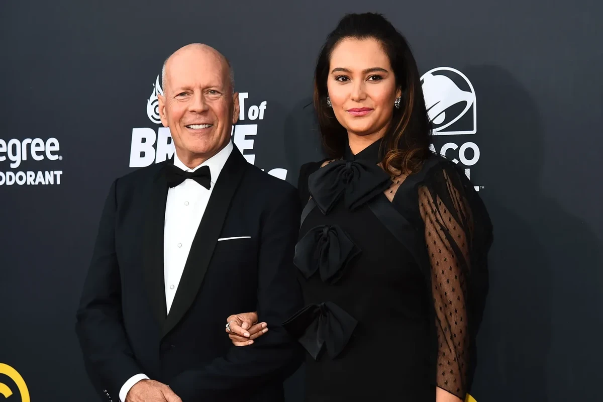 Bruce Willis Is Unaware He Has Dementia, His Wife Reveals - Rolling Stone Canada